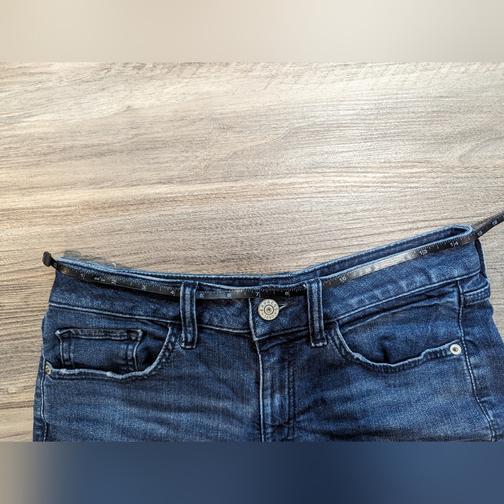 EXPRESS Low Rise Shorts - Picture 3 of 7